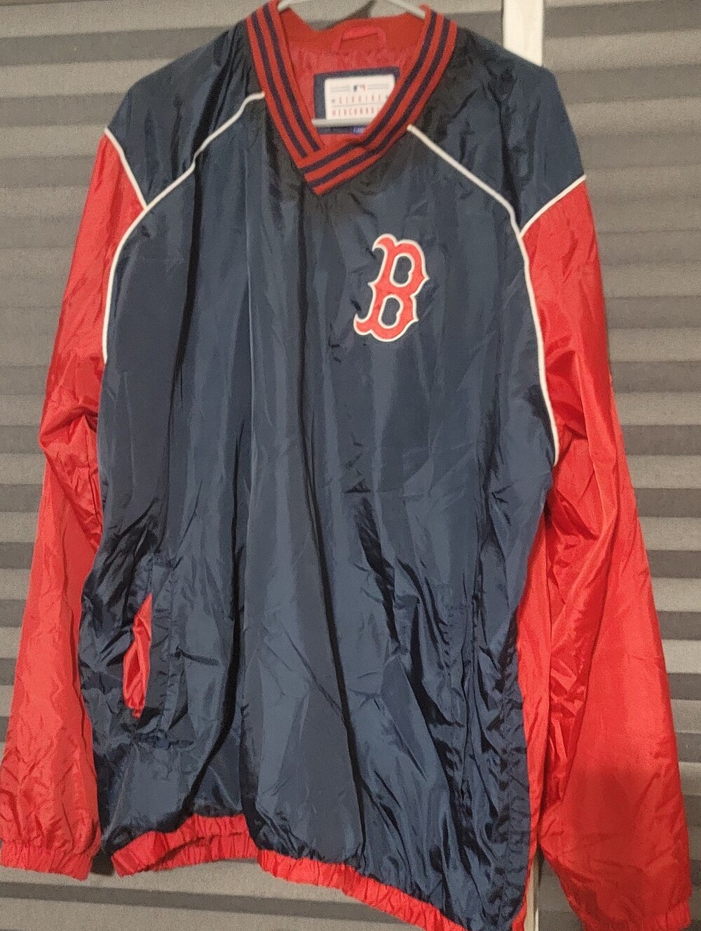 Mens Navy and Red Pullover Windbreaker Jacket with 'B' Logo